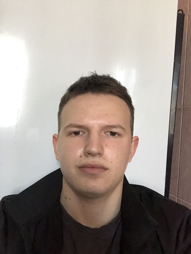  44418159  , 22 ,    
