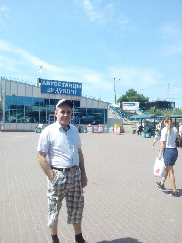  17149649  Borys, 70 ,    