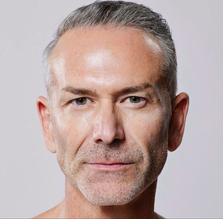 ���������� Port Melbourne, ���� ������� VictorHarris, 57 ���, ������������ ��� ������, ����� � ���������, c�������� ���������