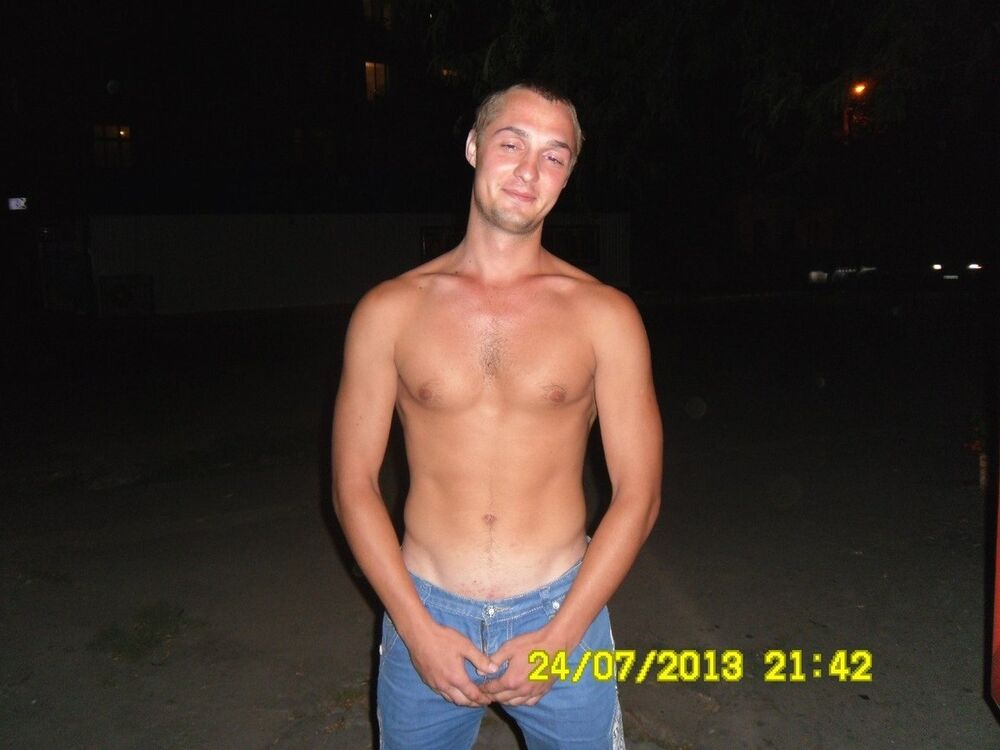  ,   Dmitro, 33 ,   ,   , c 