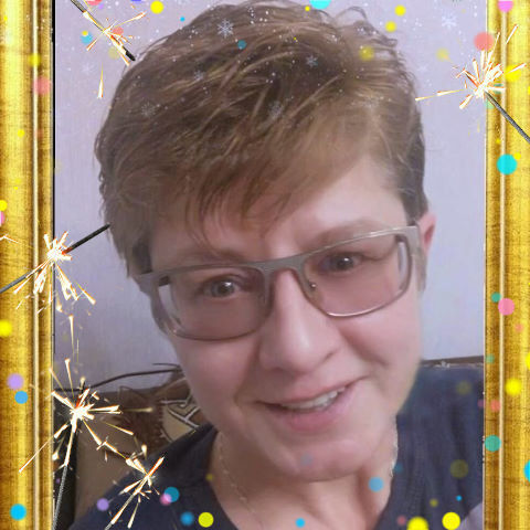  19561379  Zaika, 61 ,    