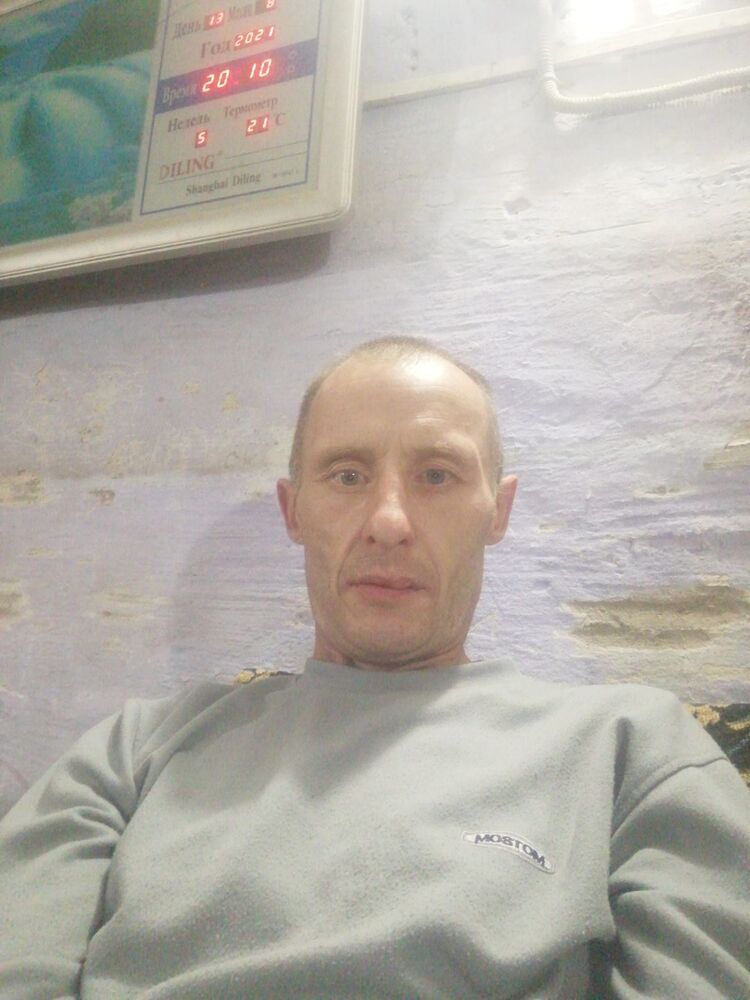  23640579  Sanek, 45 ,    