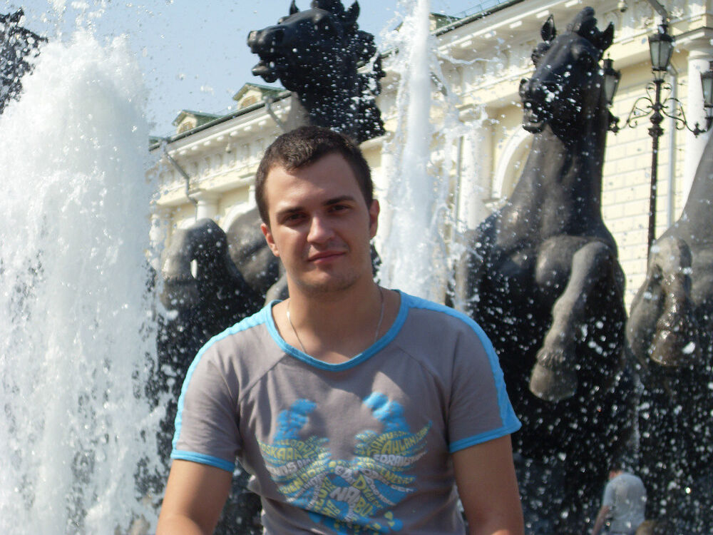 ���� 9942869 ������� �����, 43 ����, ���� ���������� � ������������