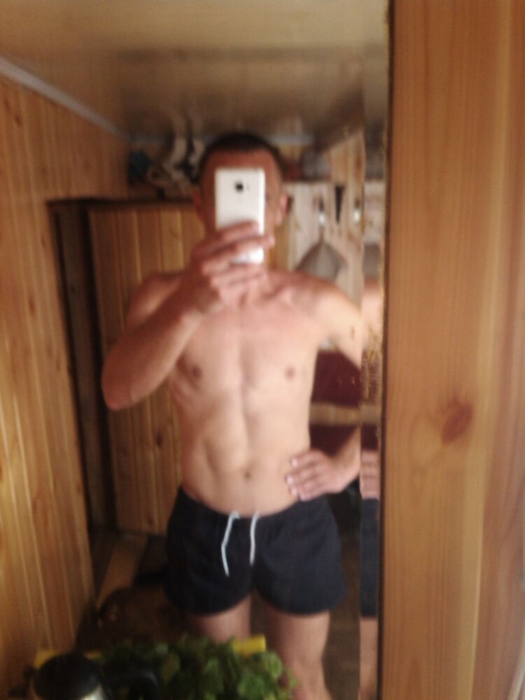  6236639  Sergei, 42 ,    