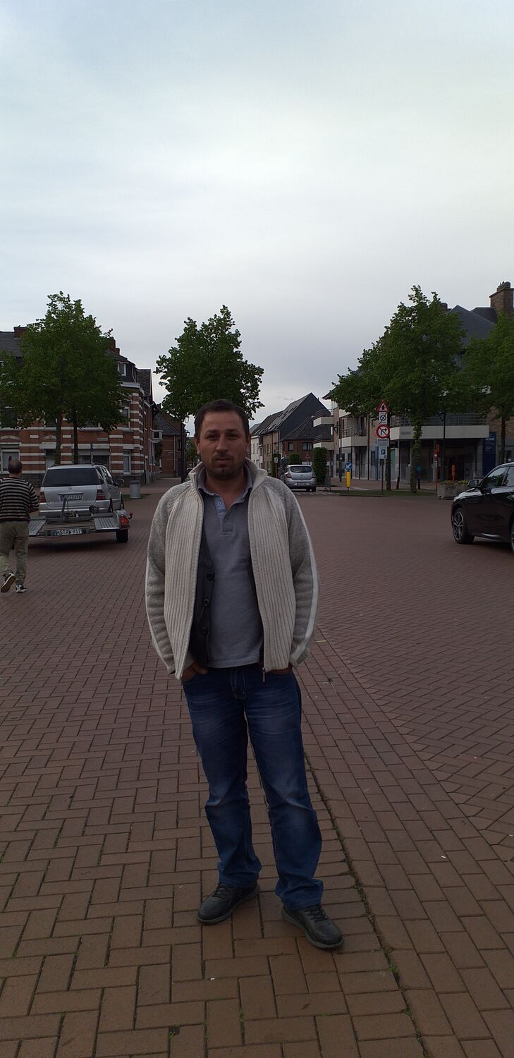  22922209  Sahil, 47 ,    Warszawa
