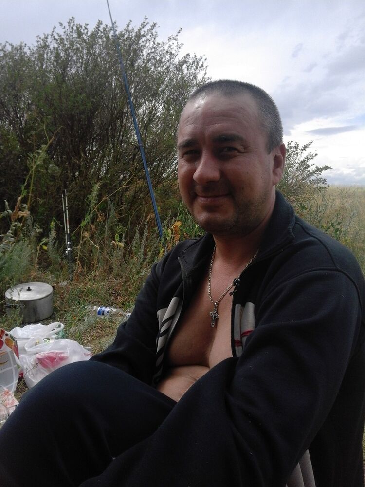  8802709  Ruslan, 48 ,    