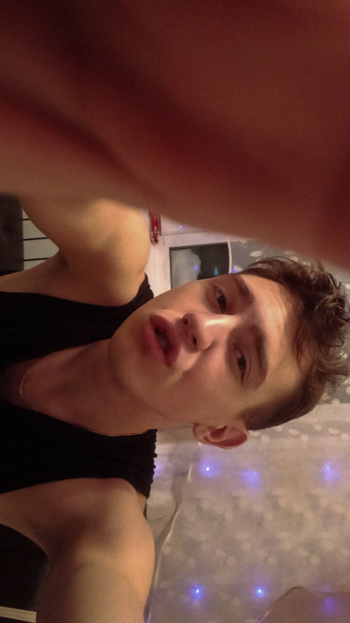  27983249  , 21 ,    -