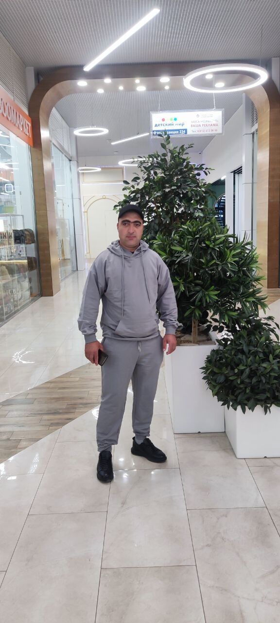  40370849  , 34 ,    