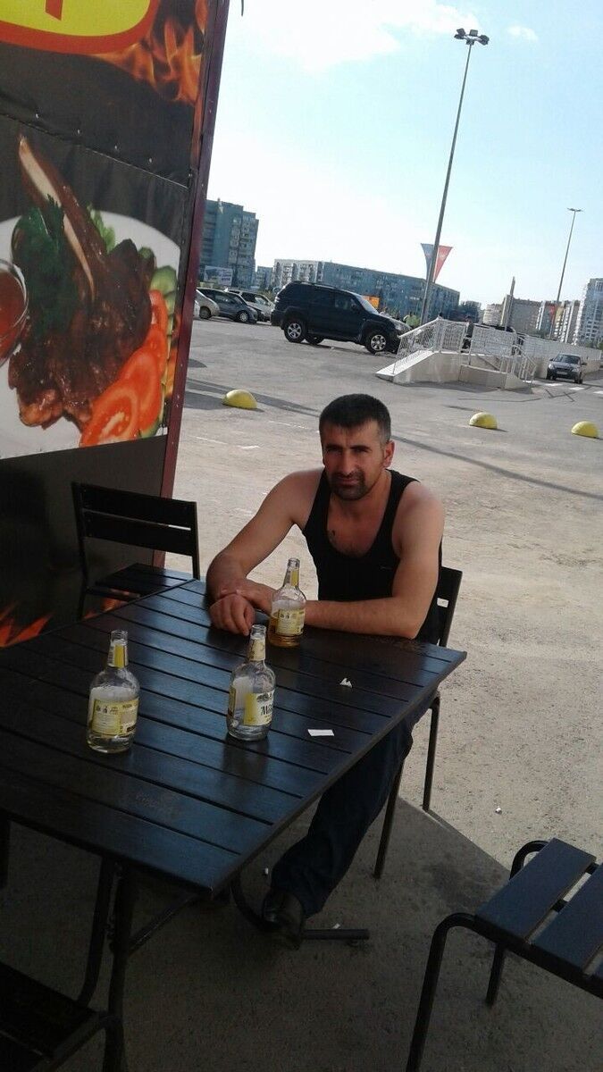  14256259  , 39 ,    