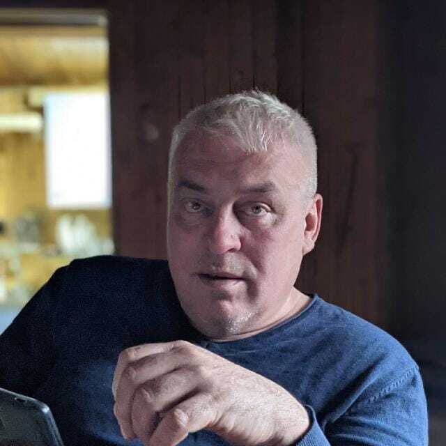  47037549  Sergei, 59 ,    -