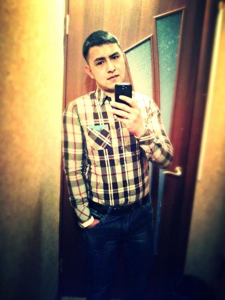  7236839  , 28 ,    