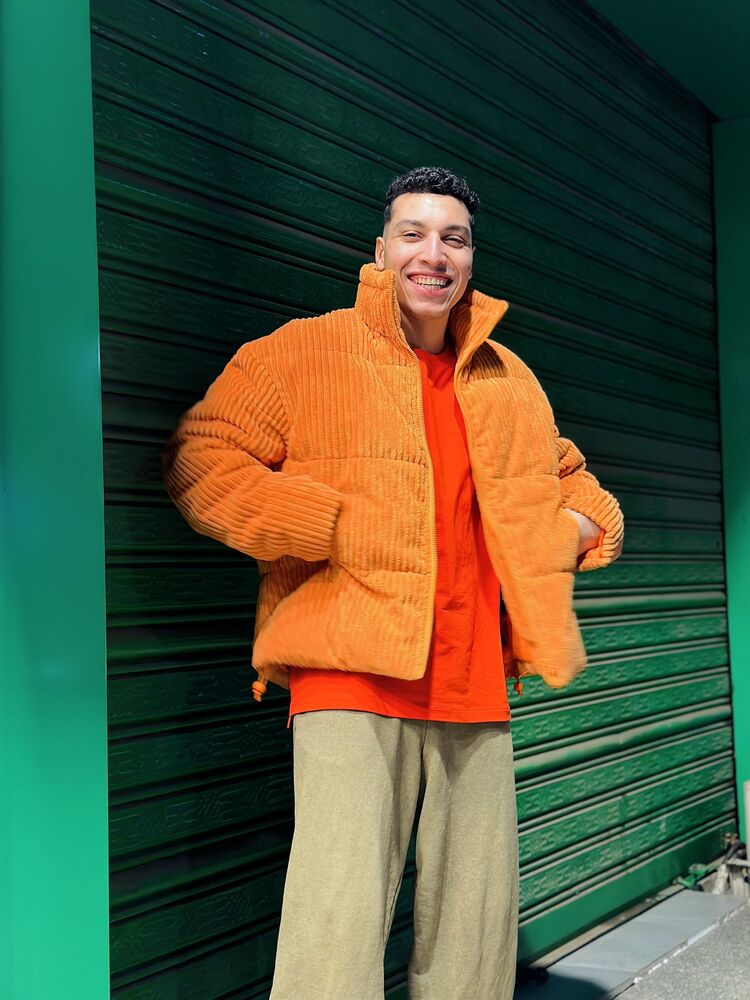  54711829  , 27 ,    -