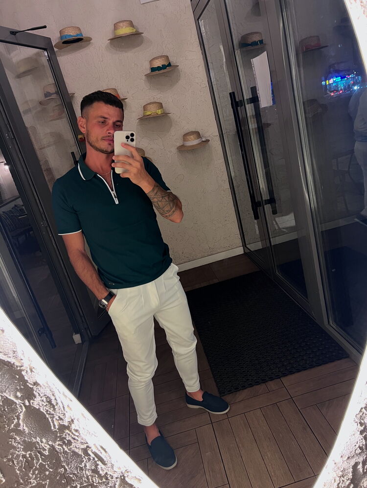  54528869  Tunar, 32 ,    