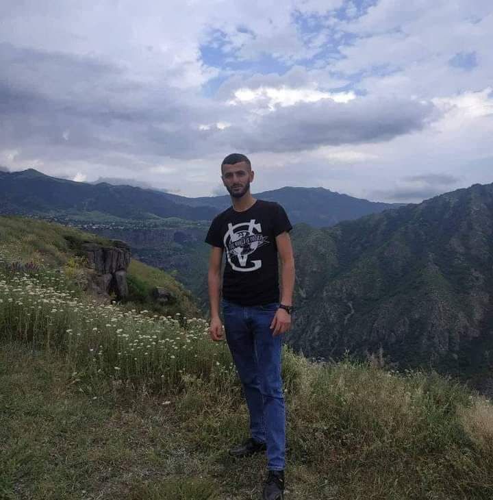  48210809  , 29 ,    