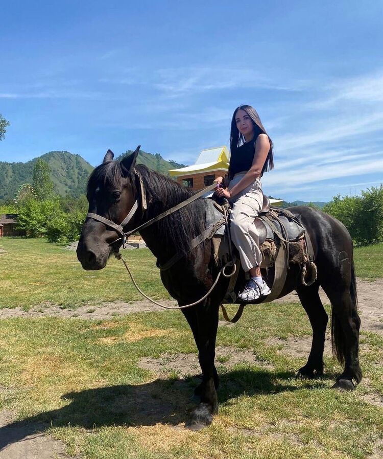  ,   , 27 ,   c 