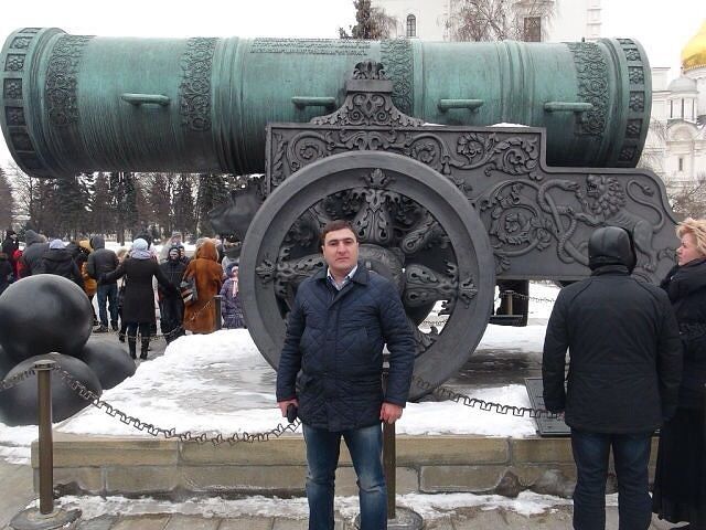  10864819  Ramil, 44 ,    