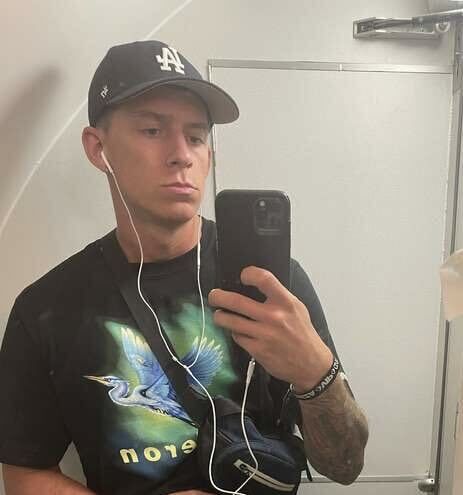  ,   , 28 ,   ,   