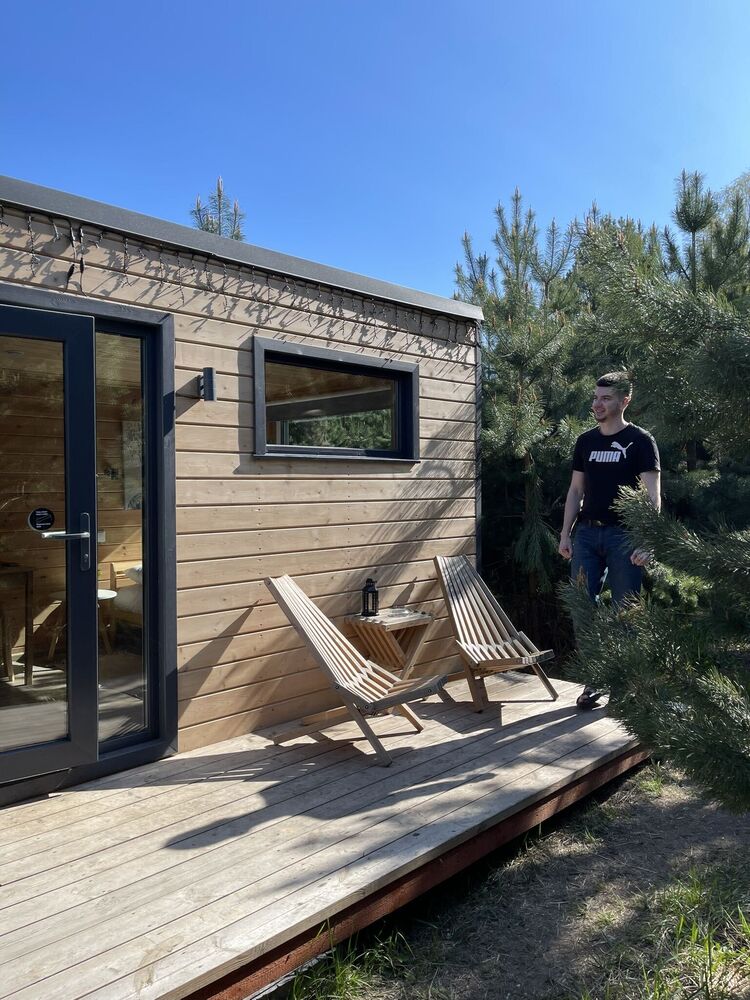  43472409  , 29 ,    -