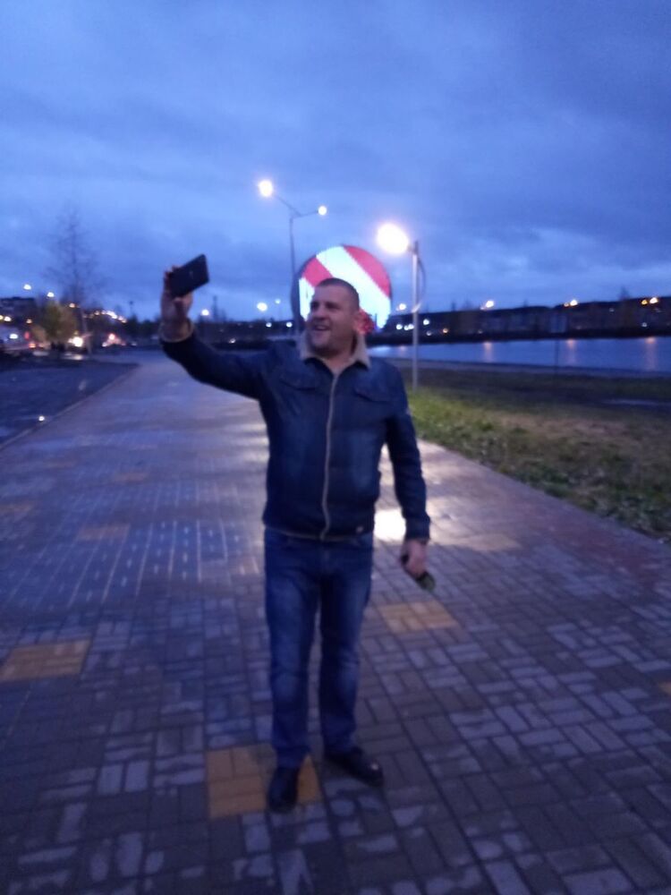  13859669  Oleg, 40 ,     