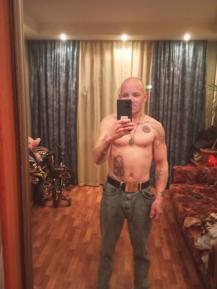 ���� 38608449 ������� Roman, 37 ���, ���� ���������� � �����-����������