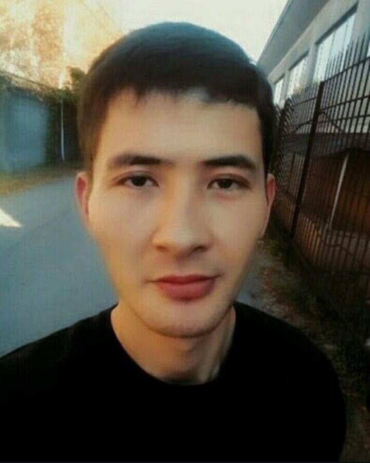  42555889  , 37 ,    