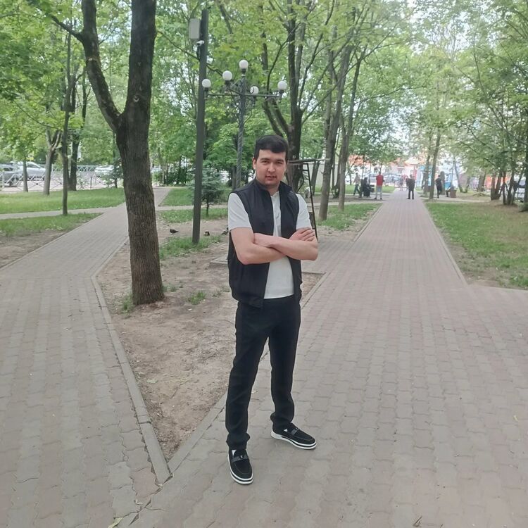  53844339  Farxod, 27 ,    