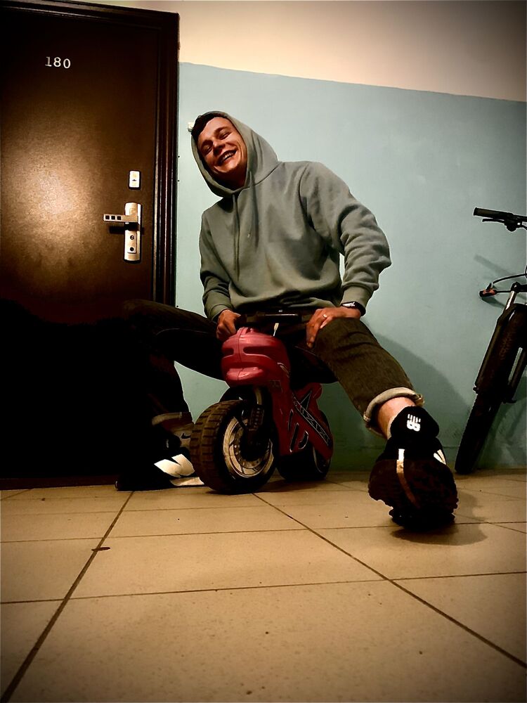  ,   , 28 ,   
