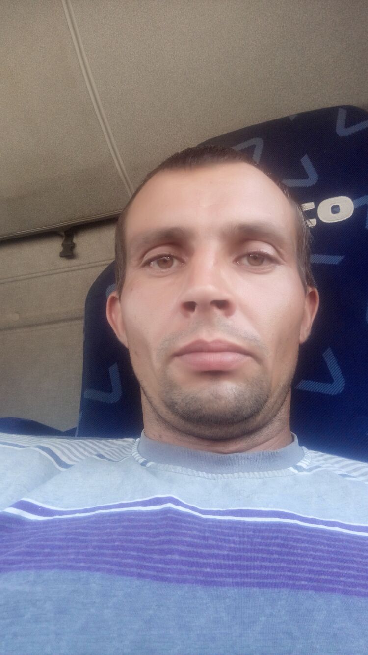  30812939  , 49 ,    