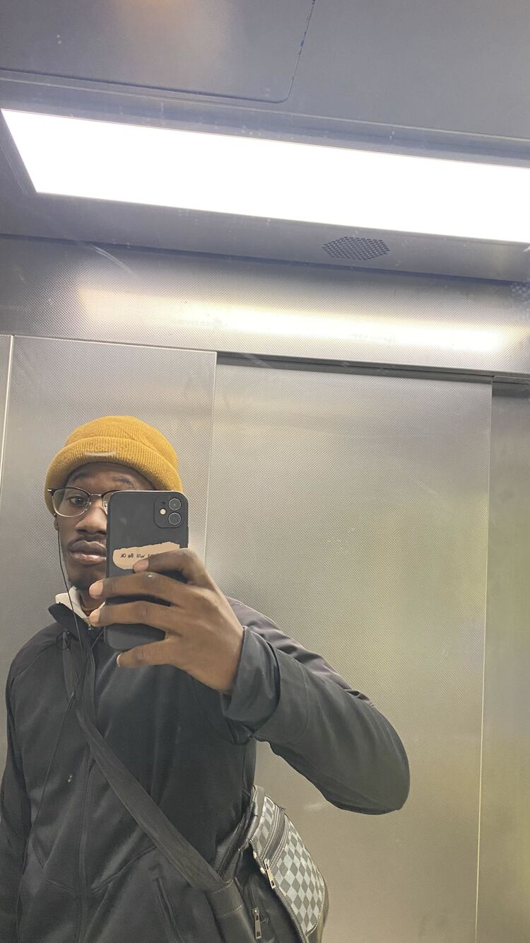  39538789  , 23 ,    