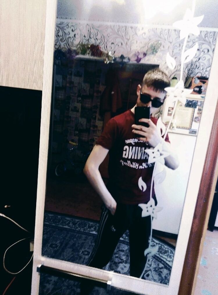  31995739  , 22 ,    