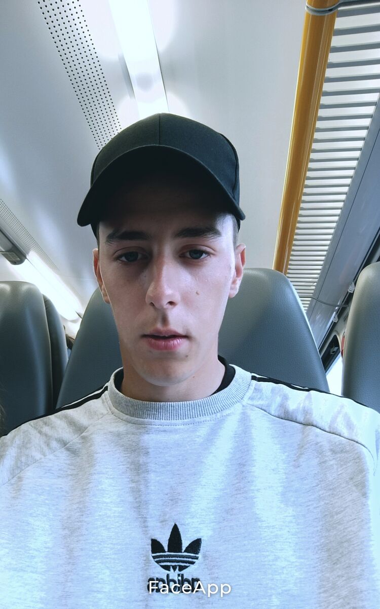  ,   Denis, 25 ,   ,   , c 