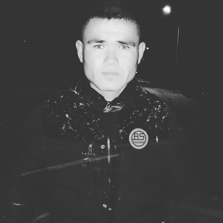 43779479  NURLYBEK, 29 ,    