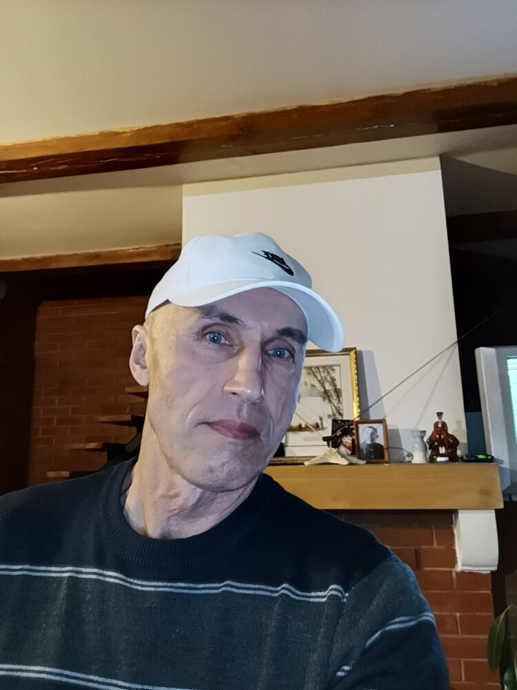  34736759  , 54 ,    