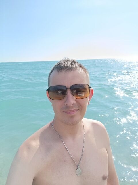  54373009  Alexander, 34 ,    