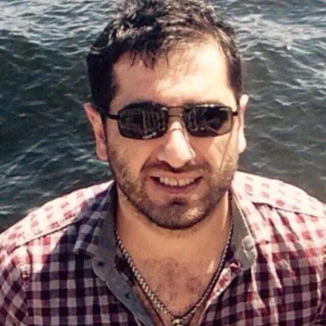  49429359  Ramin, 39 ,    North Hollywood