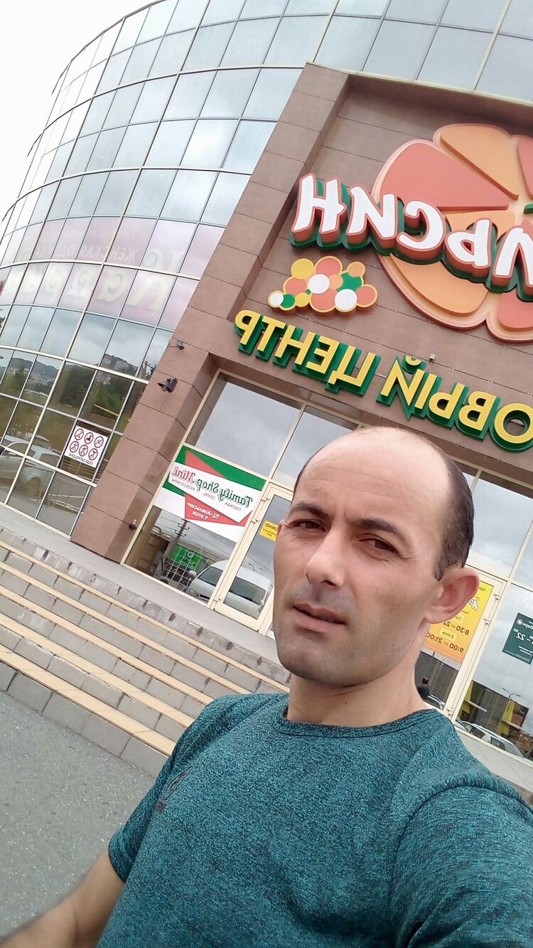  ,   Arkadi, 40 ,   ,   