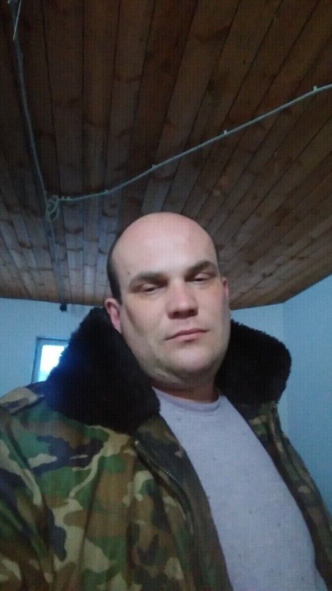  22326379  , 46 ,    
