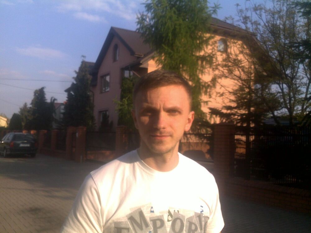  ,   ROMAN, 38 ,  