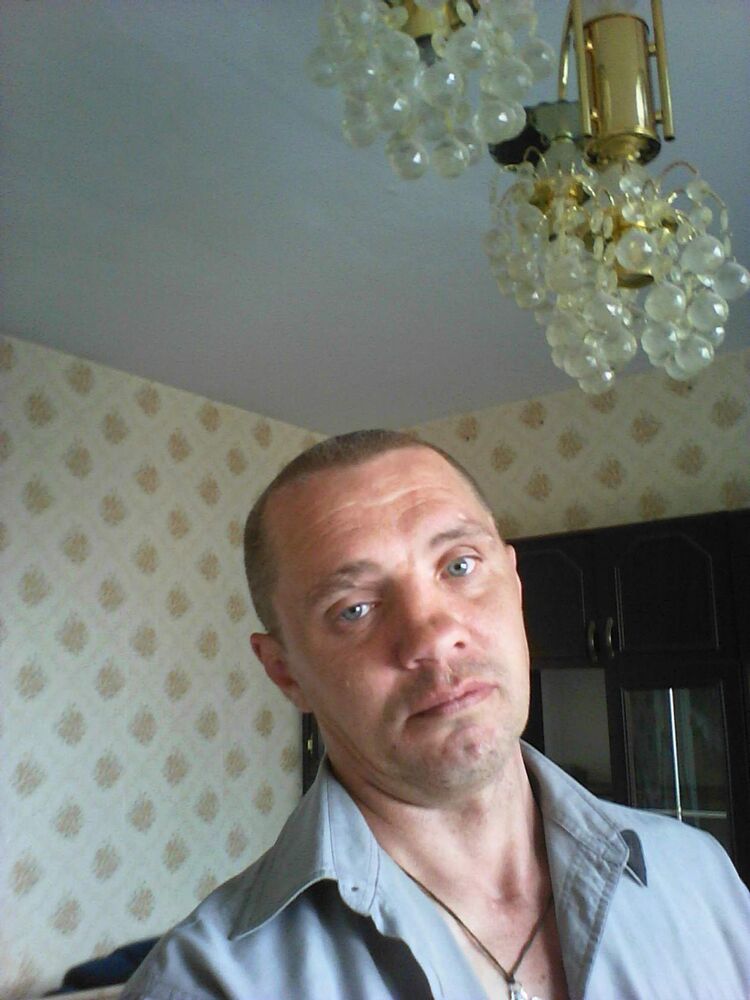  40815189  , 52 ,     