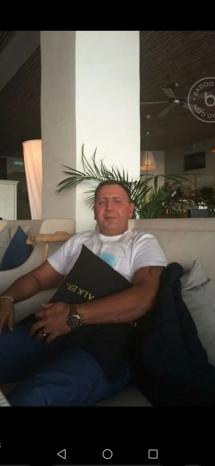  48575299  , 52 ,    