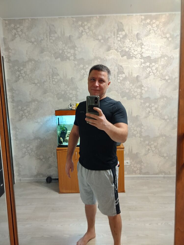  48064269  , 43 ,    