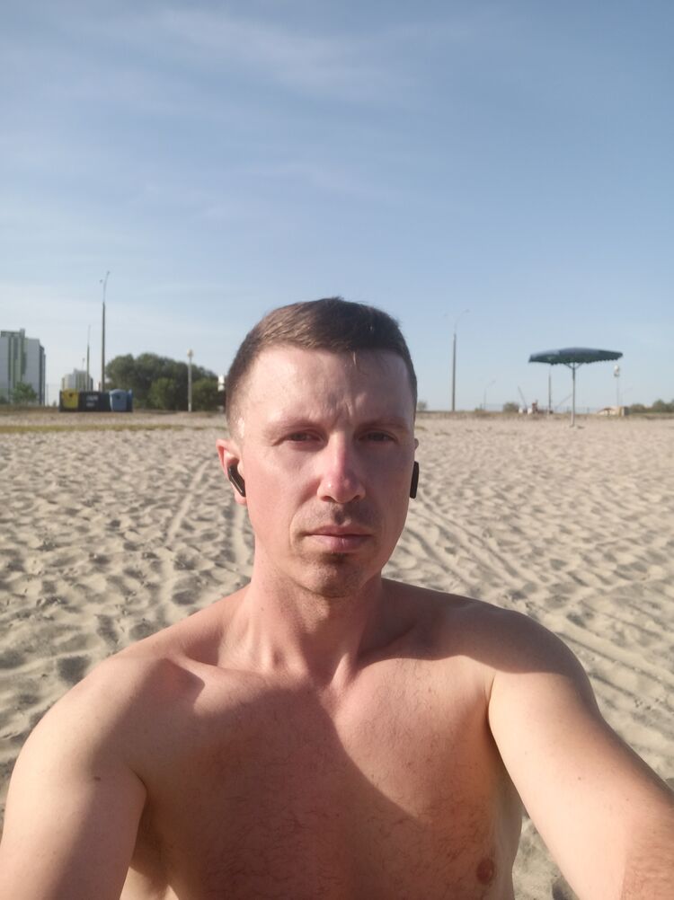  46337629  , 37 ,    