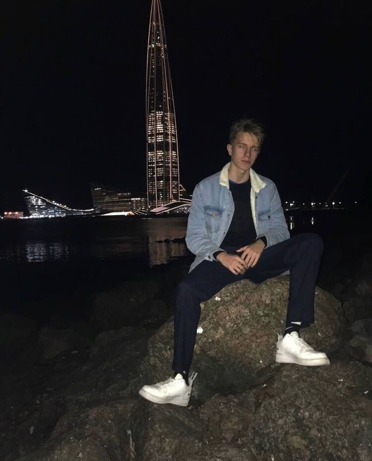 ���� 31920879 ����� ������, 22 ����, ���� ���������� � �����-����������