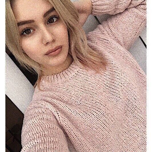  24121259  Malinka, 25 ,    