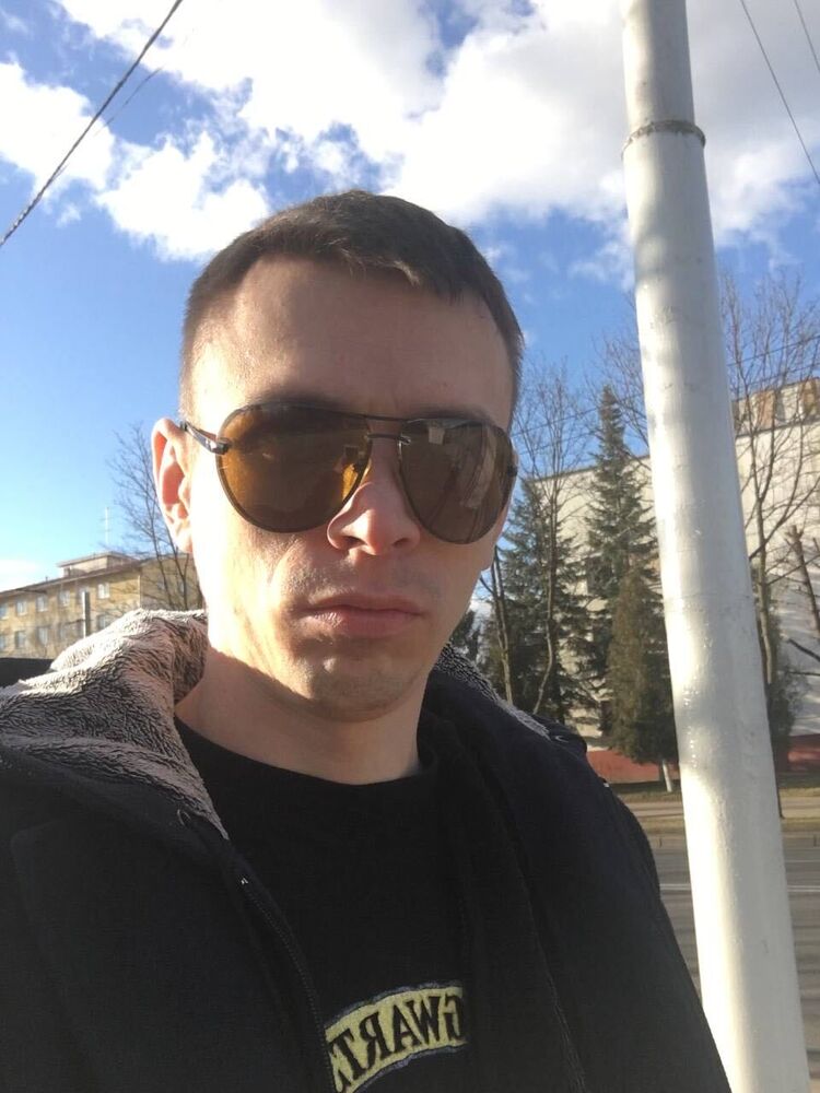  28581429  , 36 ,    