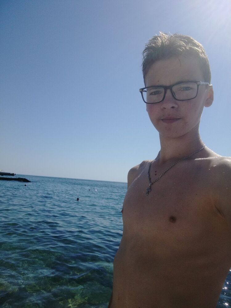  ,   Stav, 28 ,     , c , 