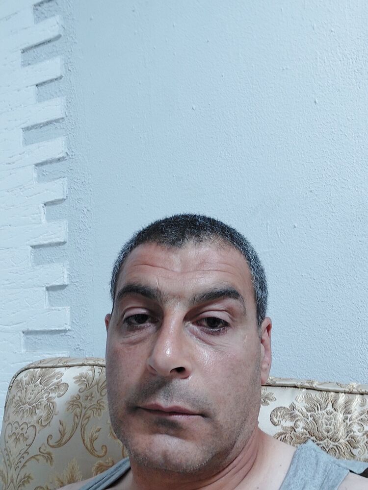 35613289  Tiko, 44 ,    