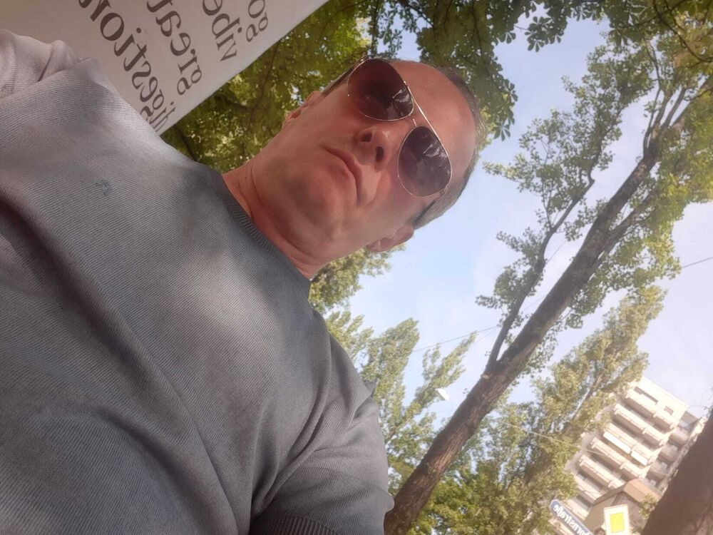  54361419  Rade, 47 ,    