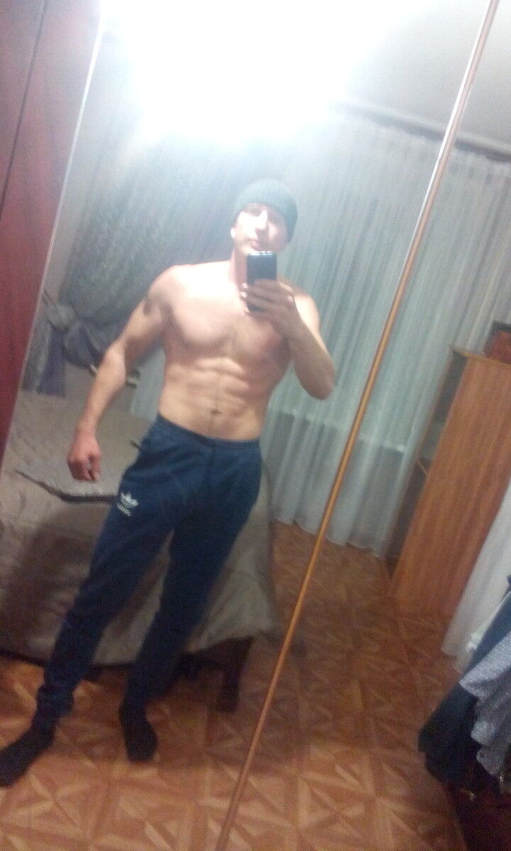  9236889  , 39 ,    