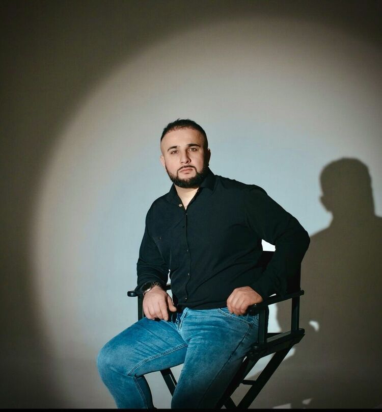  54380559  , 33 ,    -